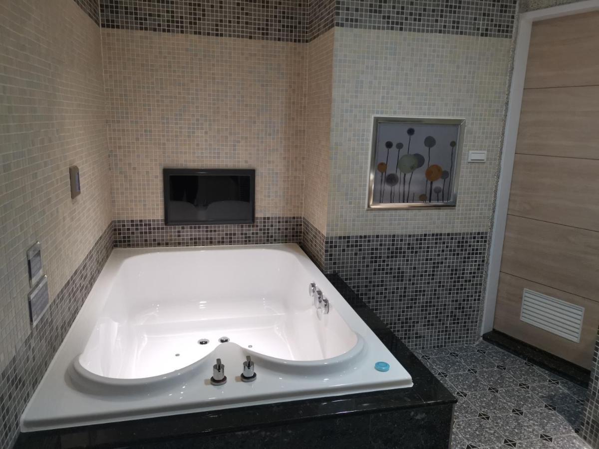 Love Story Motel Тайбей Екстер'єр фото