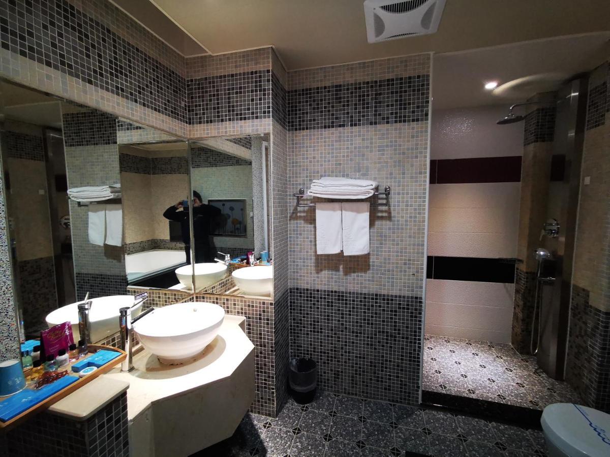 Love Story Motel Тайбей Екстер'єр фото
